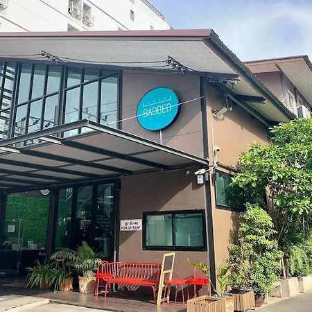 R 17 Living Hotel Bangkok Extérieur photo